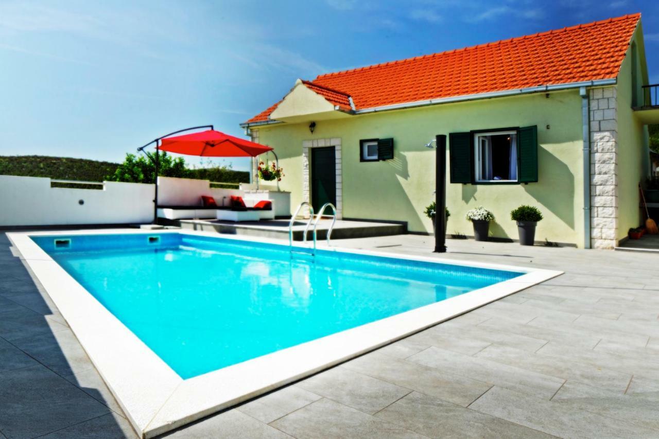 House Lucia Villa Brstanovo Esterno foto
